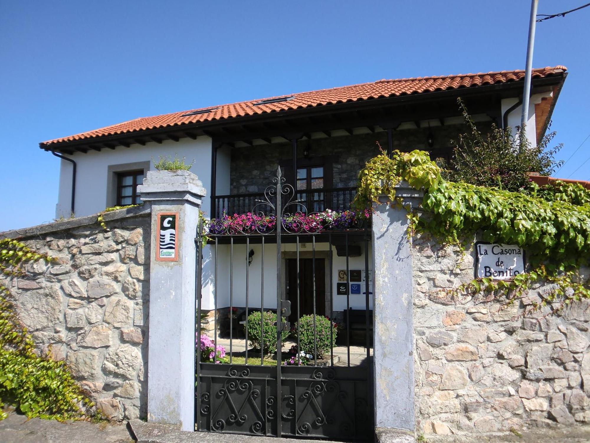 La Casona De Benito Guest House Кудилеро Екстериор снимка